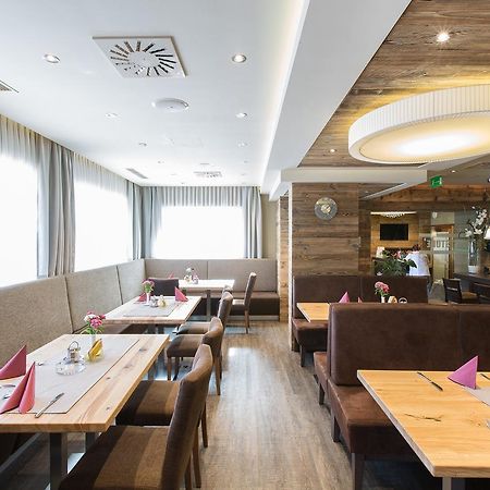 Hotel-Restaurant Schweinberger Stetten エクステリア 写真