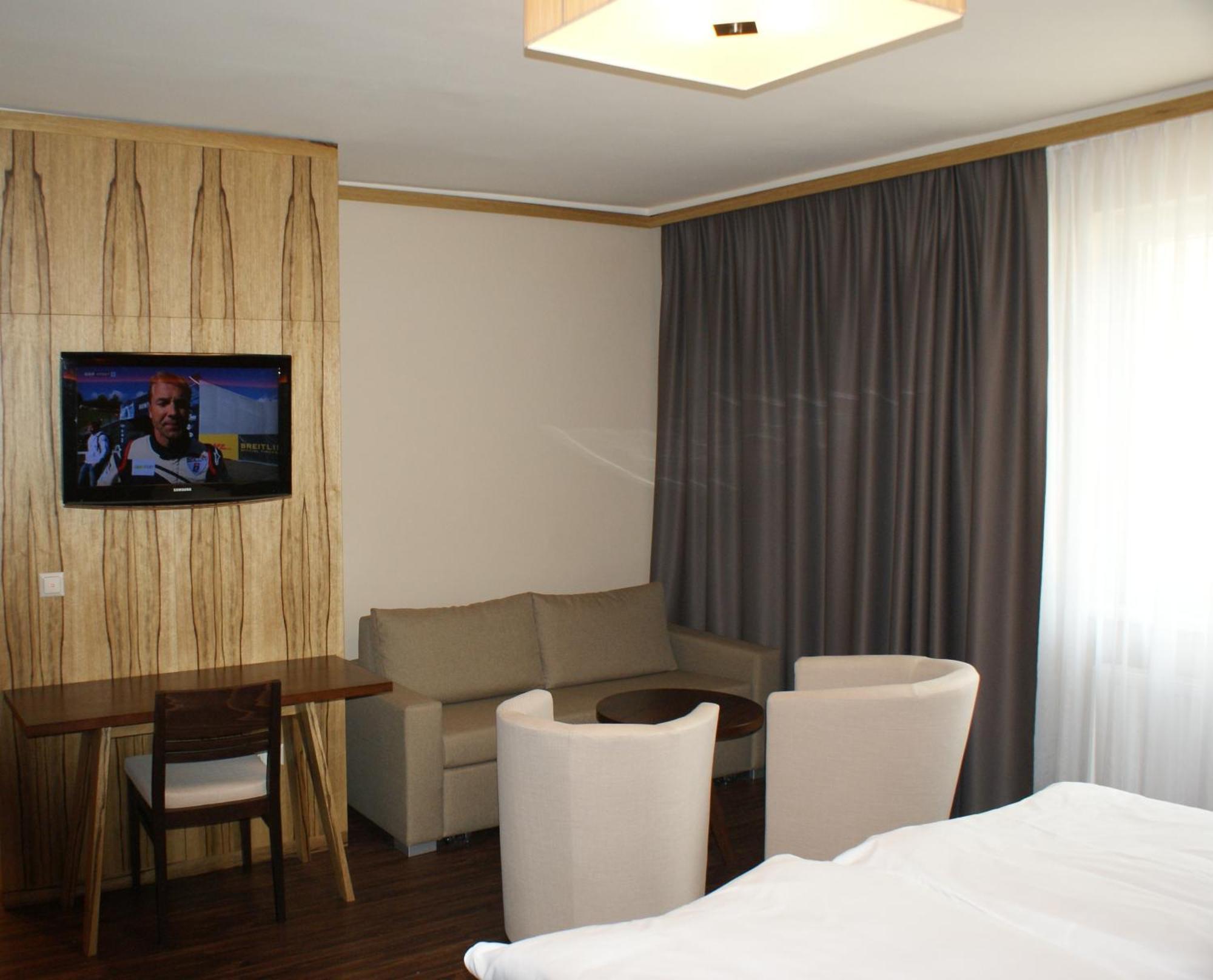 Hotel-Restaurant Schweinberger Stetten 部屋 写真